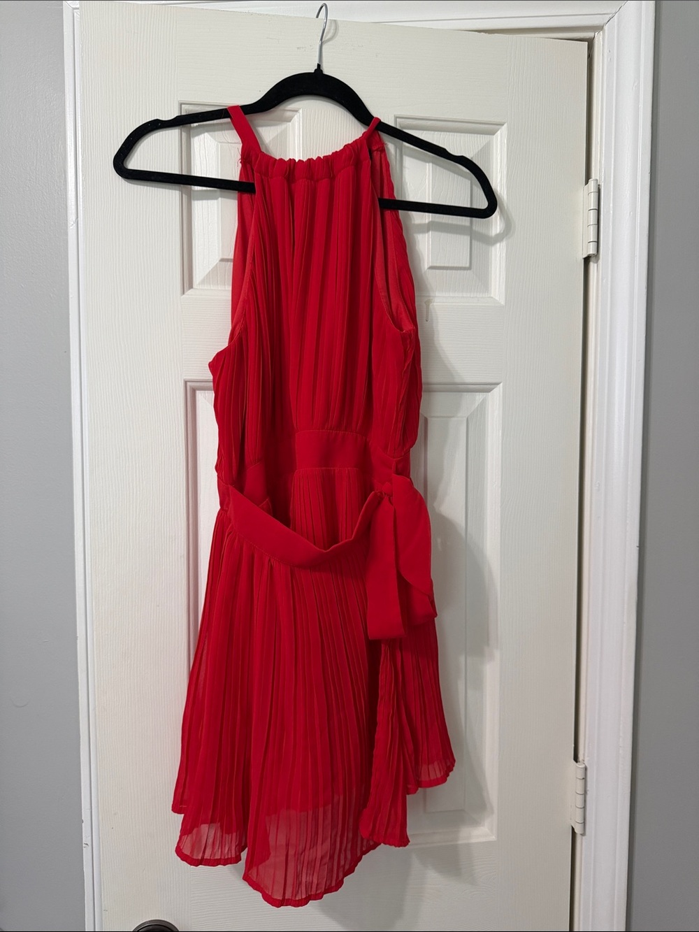 Red Pleated Sleeveless Romper Dress